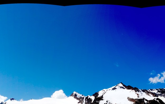 PanoramaStudio Pro erzeugt ebenfalls solche Farbabrisse im Himmelsblau – nur die Ausprägung unterscheidet sich vom Photoshop-Resultat