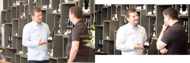 Hier macht vor allem die Interaktion den Unterschied: Links sehen wir einen Verkäufer, der auf sein Produkt fixiert ist, rechts kommuniziert er mit seinem Kunden. Die Körperhaltung der Person rechts im Bild konnte ebenfalls verbessert werden, der Bildausschnitt konzentriert die Aussage © Till Erdmenger – Businessfotos